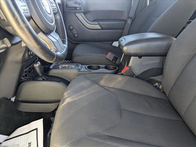 Used 2017 Jeep Wrangler Unlimited Sport w/ Connectivity Group image 15