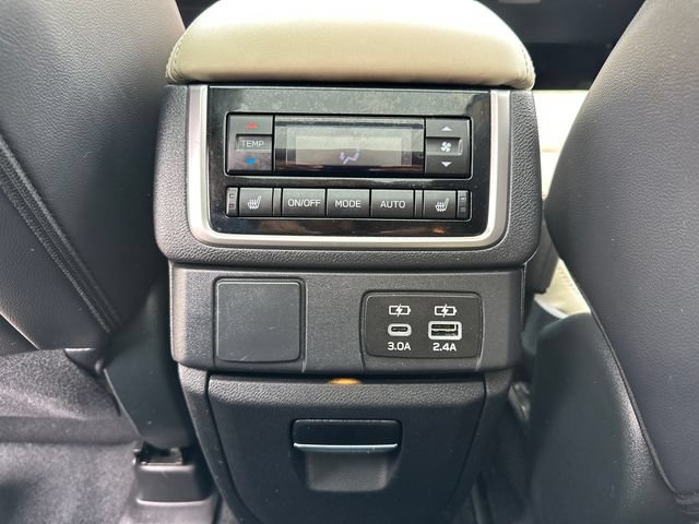 Used 2023 Subaru Ascent Limited w/ Technology Package AWD/4WD image 20