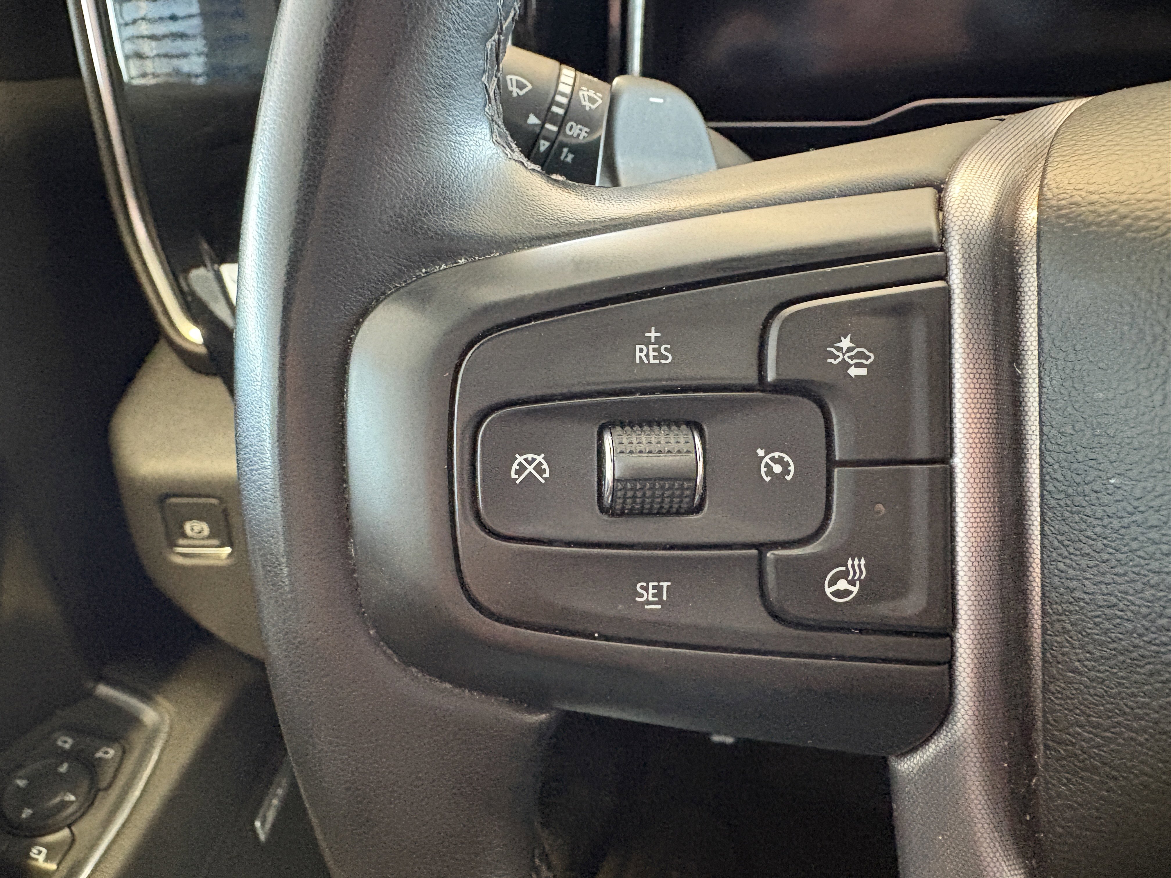 Used 2024 GMC Sierra 1500 SLT w/ SLT Premium Plus Package image 12