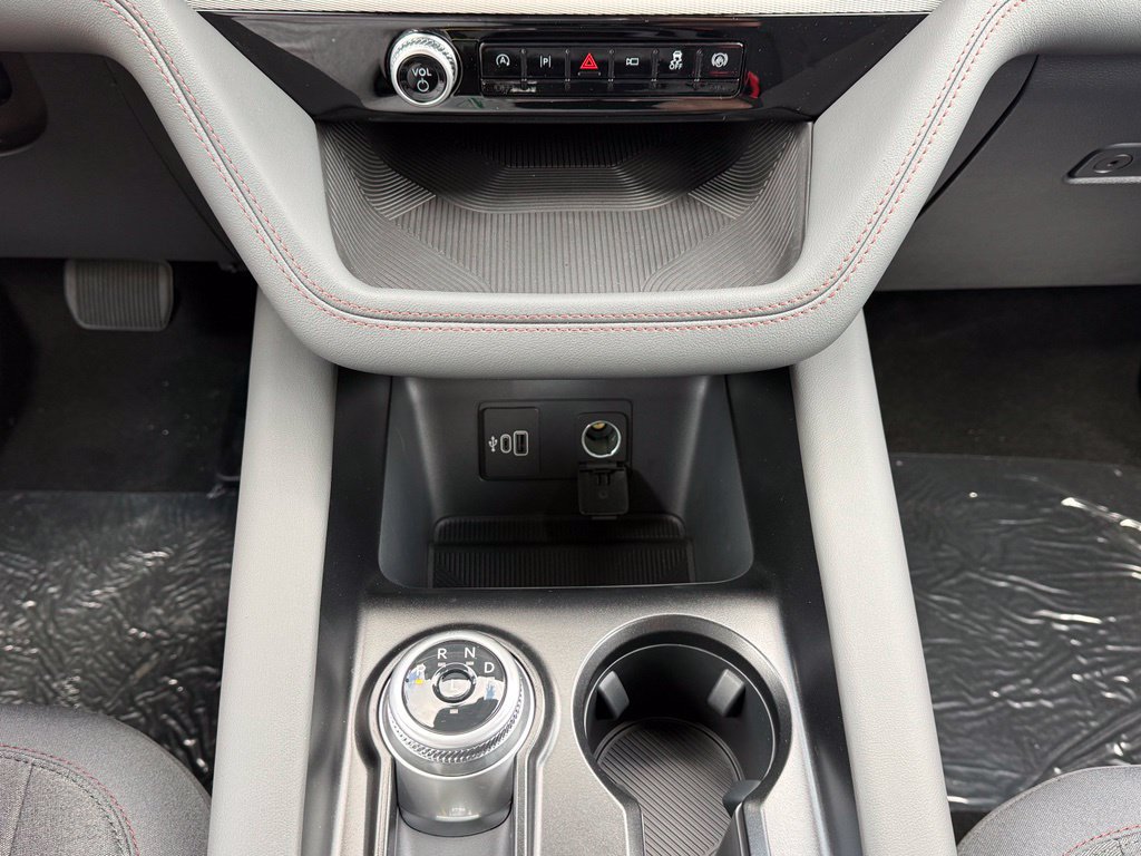 New 2027 Ford Explorer Active AWD/4WD image 16