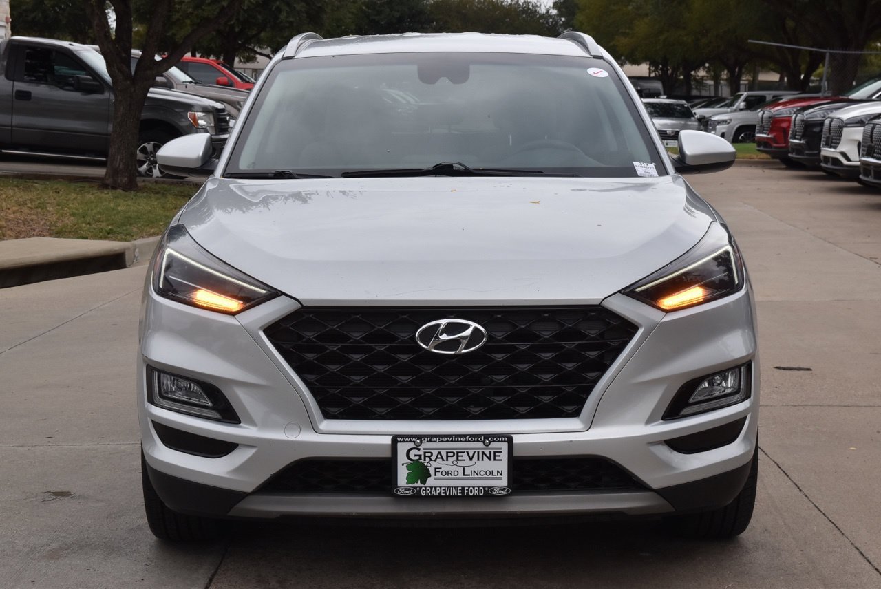 Used 2019 Hyundai Tucson Sport FWD image 3