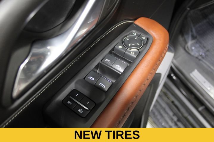 Used 2023 GMC Yukon Denali Ultimate image 23