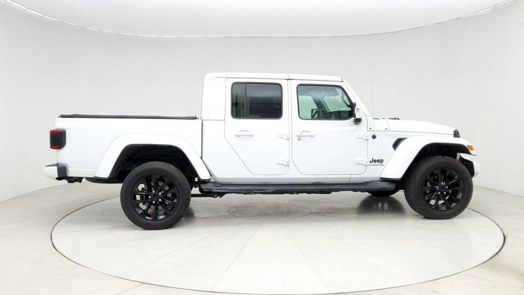 Used 2022 Jeep Gladiator Overland image 4