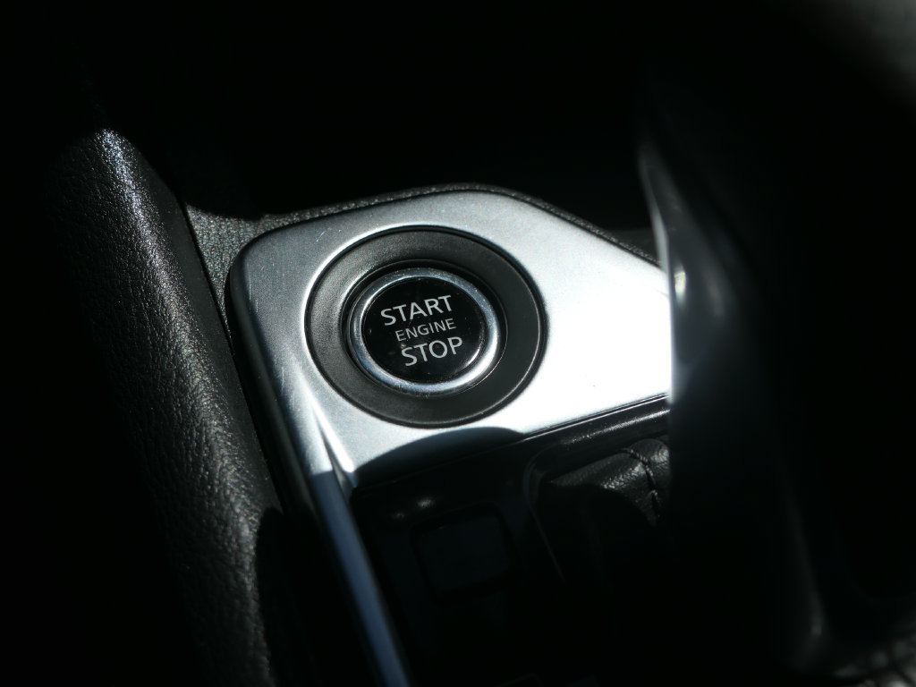 Used 2024 Nissan Sentra SV FWD image 18