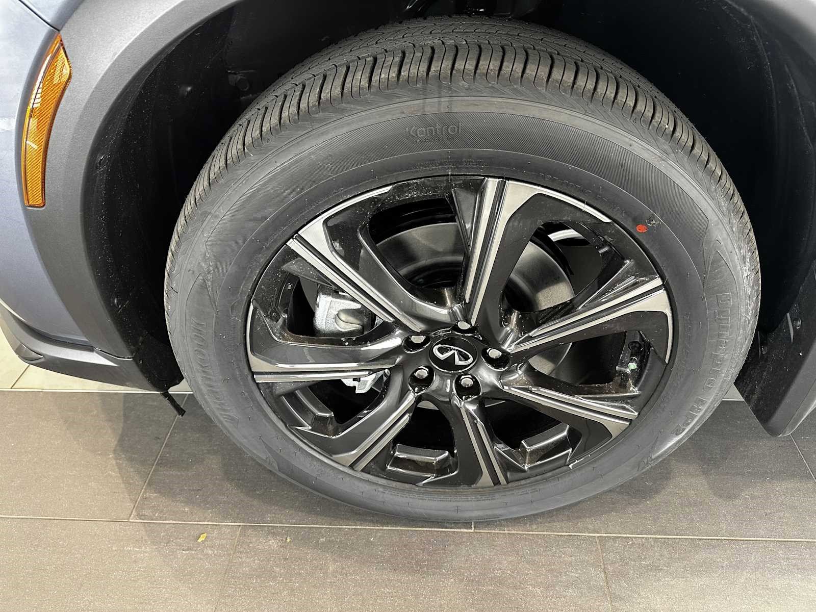 New 2026 INFINITI QX60 Autograph image 6