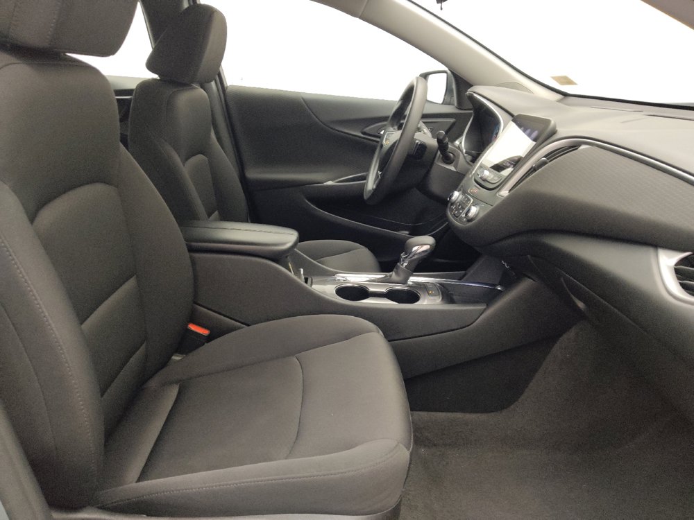 Used 2025 Chevrolet Malibu LT FWD image 21