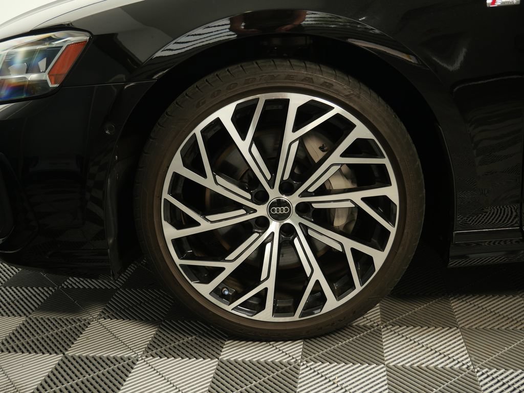 Used 2023 Audi A8 L 3.0T w/ Luxury Package AWD/4WD image 10