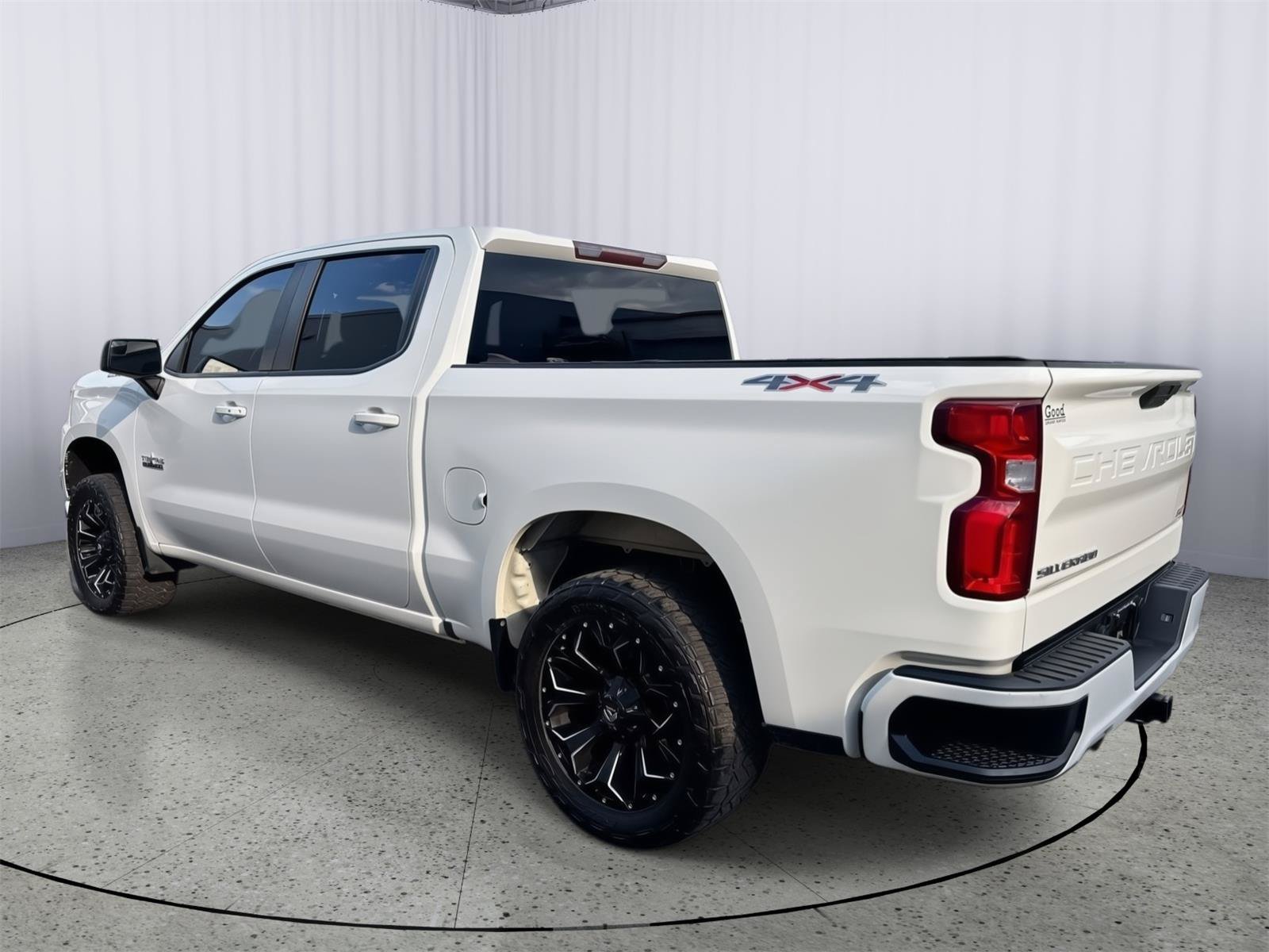 Used 2020 Chevrolet Silverado 1500 RST w/ Texas Edition AWD/4WD image 10