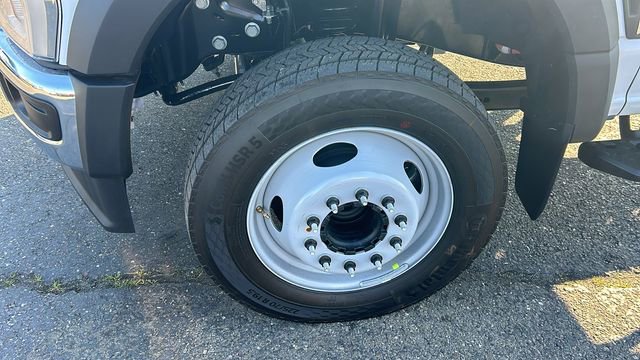 New 2026 Ford F550 2WD Regular Cab Super Duty image 9