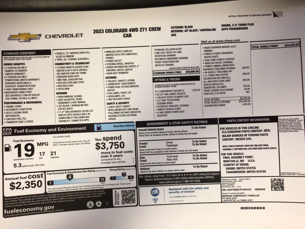 Used 2023 Chevrolet Colorado Z71 w/ Z71 Convenience Package 2 image 37