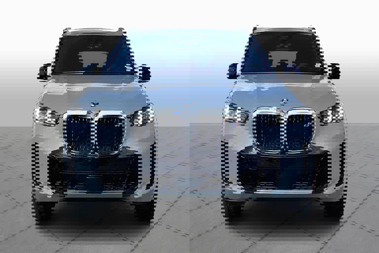 Used 2026 BMW X5 M60i image 3