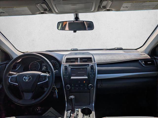 Used 2016 Toyota Camry SE FWD image 16