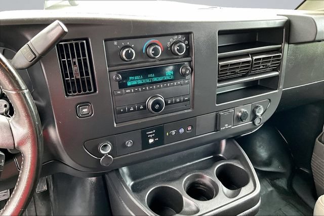 Used 2021 GMC Savana 2500 w/ Enhanced Convenience Package RWD image 9