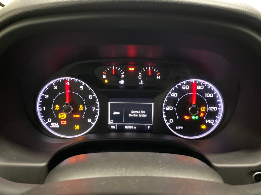 Used 2017 GMC Acadia SLE w/ LPO, Floor Liner Package AWD/4WD image 18