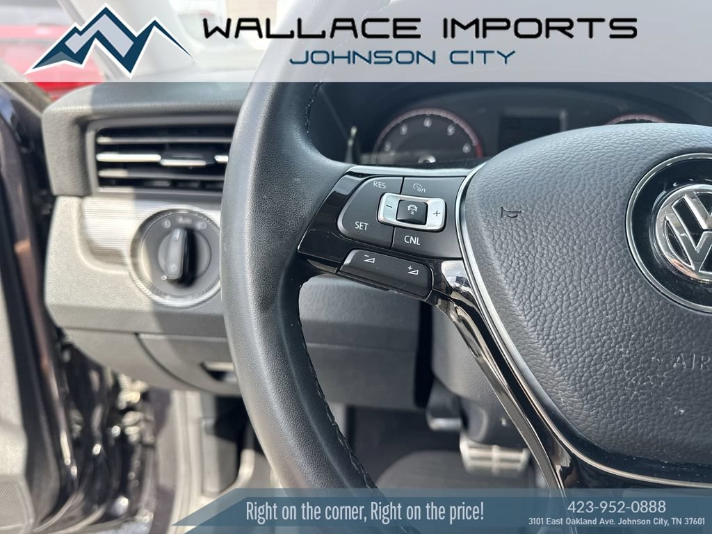 Used 2020 Volkswagen Passat 2.0T R-Line FWD image 27