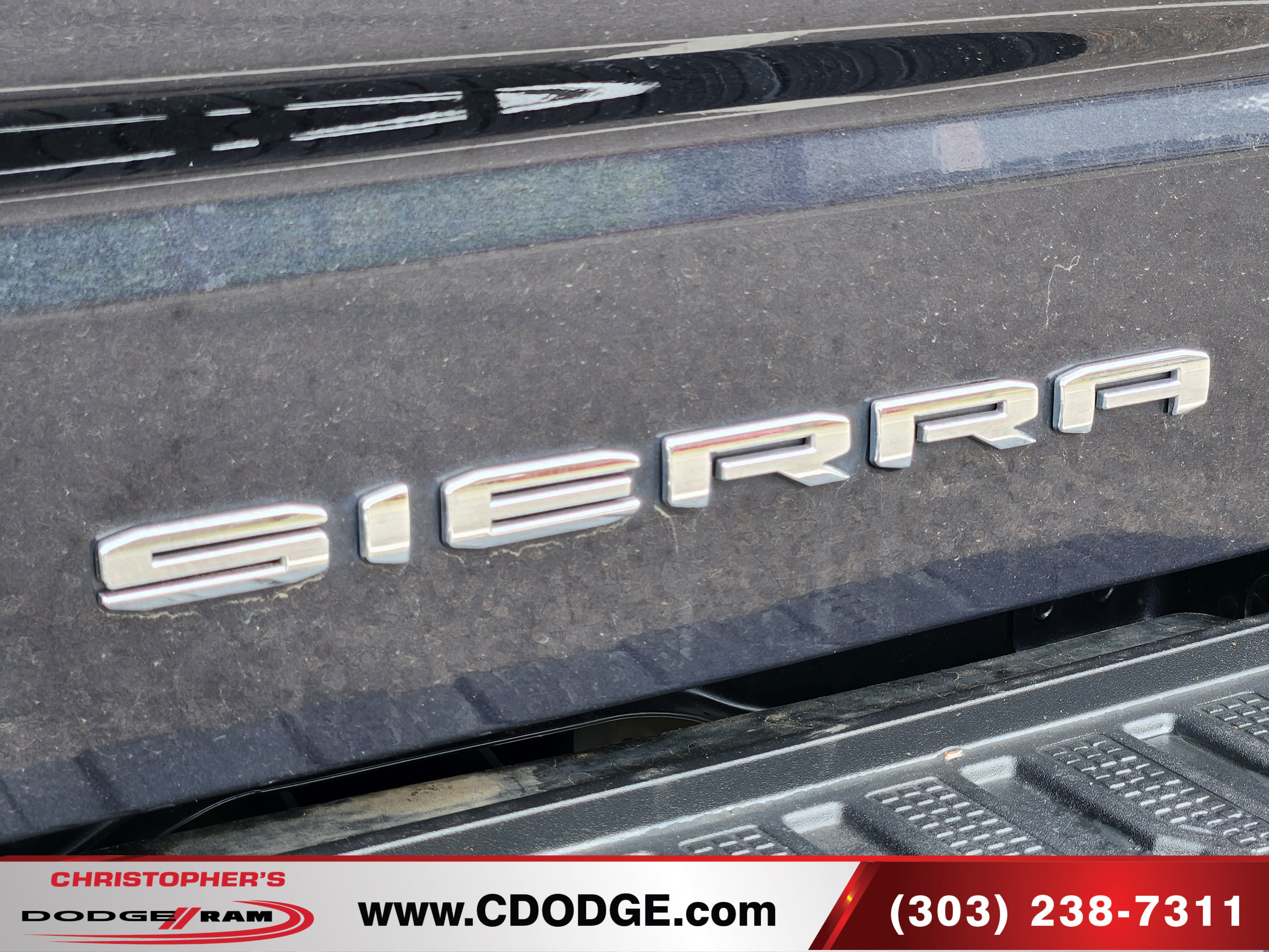 Used 2023 GMC Sierra 1500 Denali w/ Technology Package AWD/4WD image 23