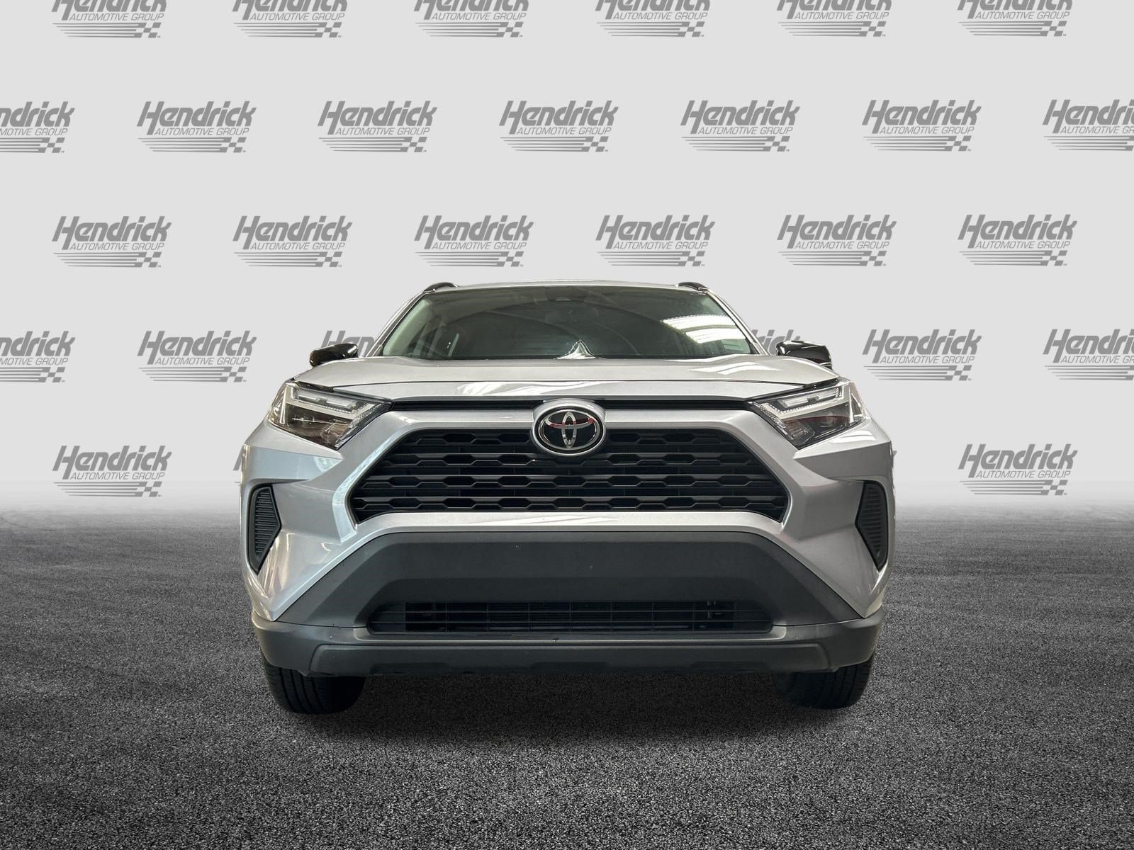 Used 2024 Toyota RAV4 XLE w/ Convenience Package FWD image 3
