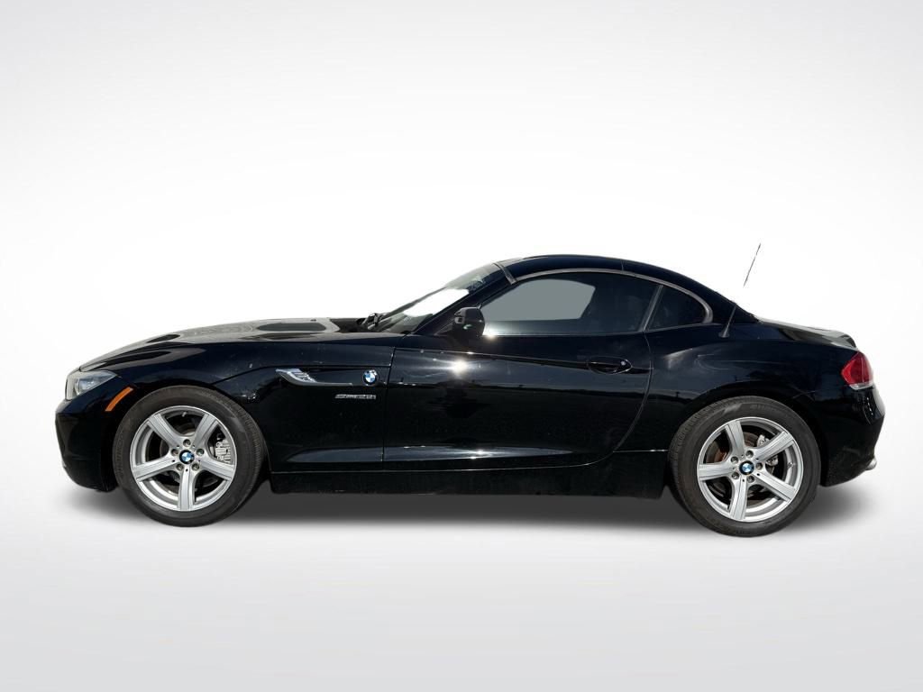 Used 2015 BMW Z4 sDrive28i image 3