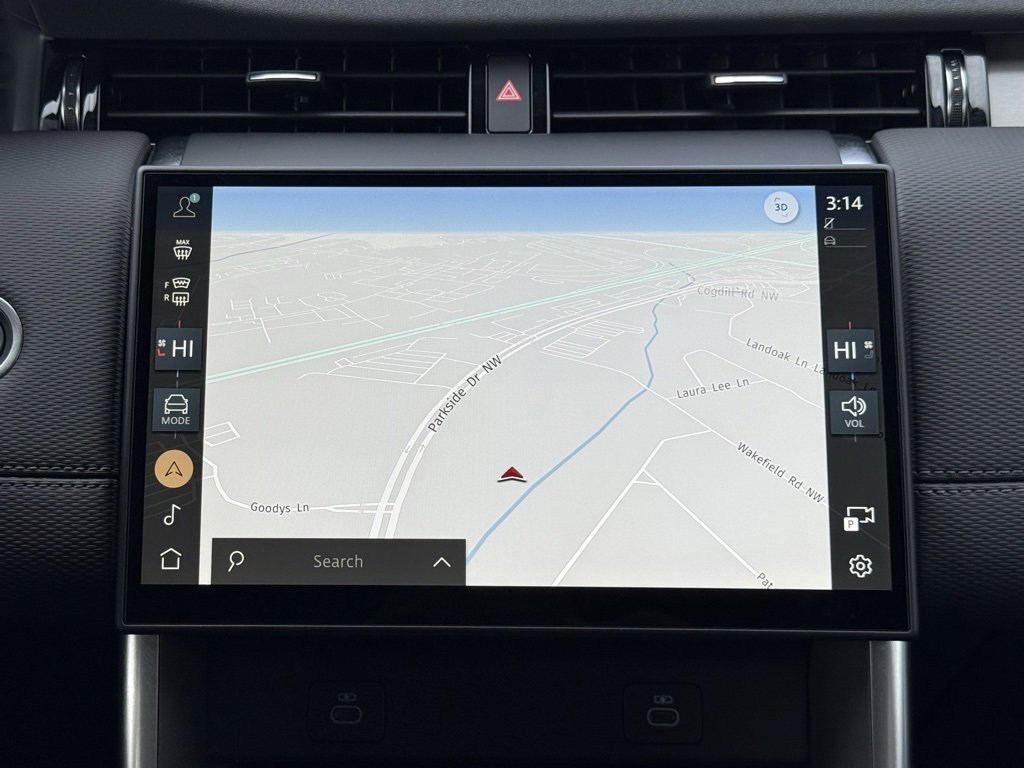 Certified 2025 Land Rover Discovery Sport Dynamic SE image 26