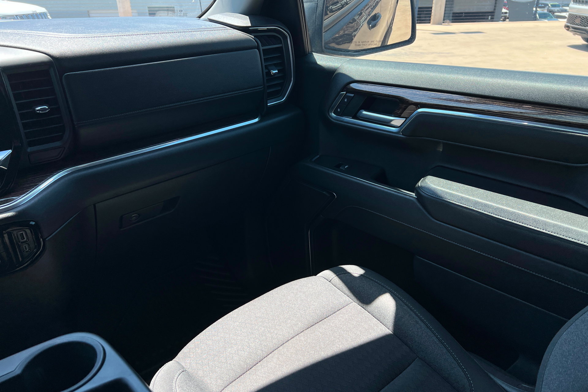 Used 2024 GMC Sierra 1500 Elevation RWD image 11