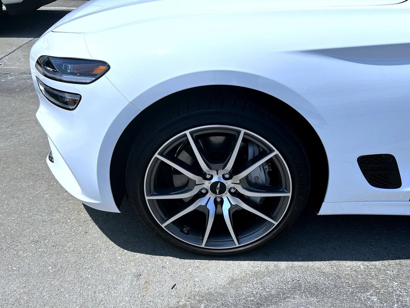 Certified 2026 Genesis G70 2.5T AWD/4WD image 21