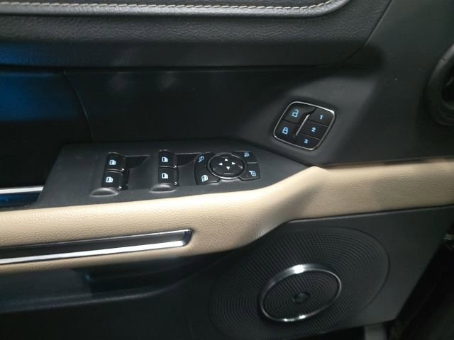 Used 2024 Ford Expedition Max Limited image 19