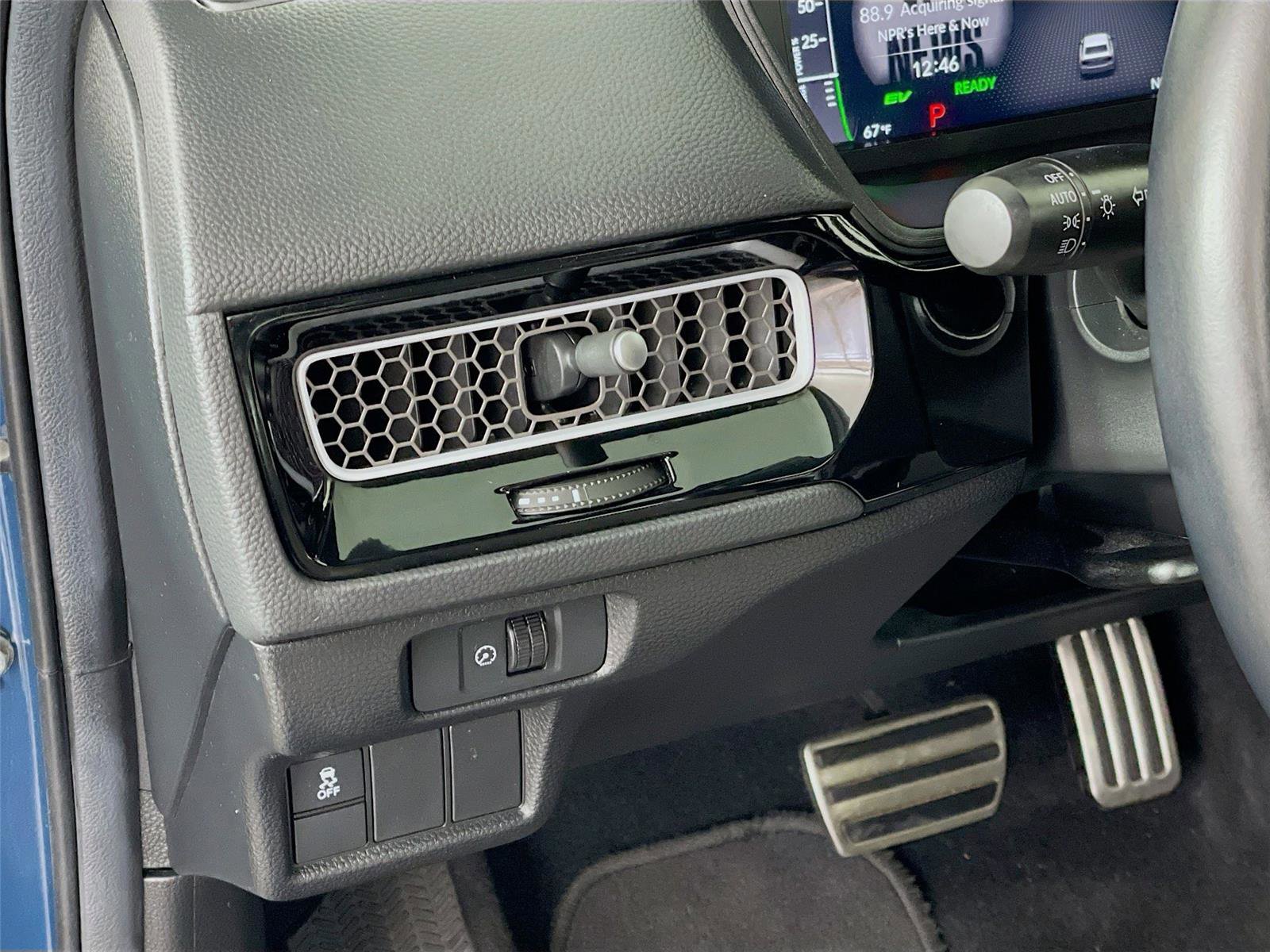 Used 2025 Honda Civic Sport Touring image 16