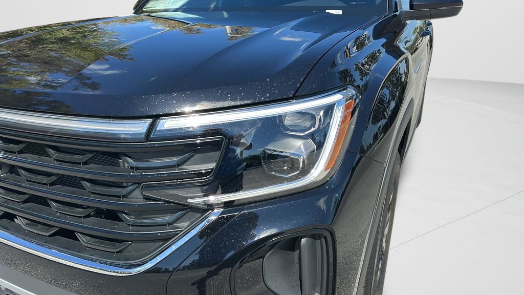 New 2026 Volkswagen Atlas Cross Sport SE AWD/4WD image 9