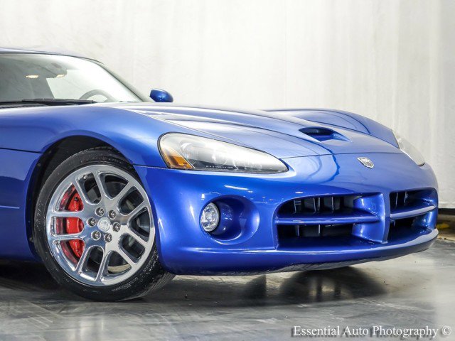 Used 2006 Dodge Viper SRT-10 image 2