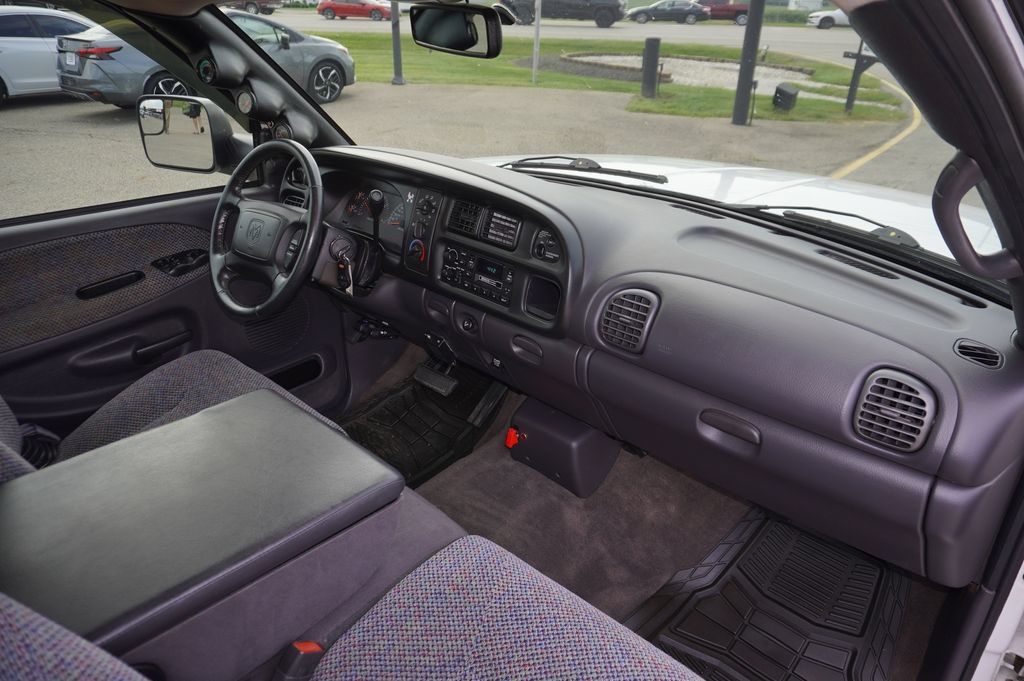 Used 2002 Dodge Ram 3500 Truck 2WD Quad Cab image 30