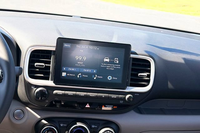New 2026 Hyundai Venue SEL FWD image 9