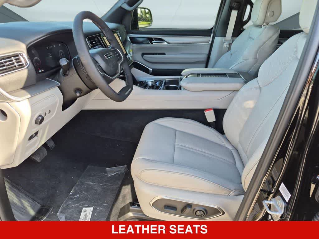 New 2026 Jeep Grand Wagoneer L Limited AWD/4WD image 15