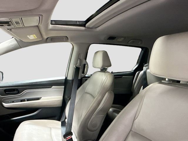 Used 2022 Honda Odyssey EX-L image 18