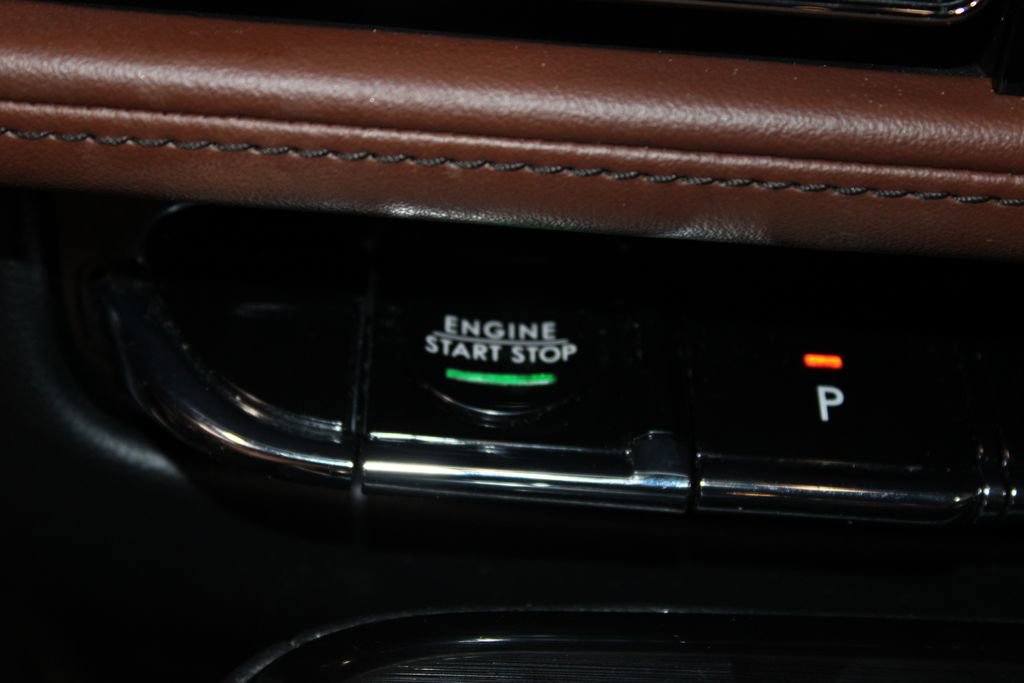 Used 2022 Lincoln Nautilus Reserve w/ Monochromatic Package image 45