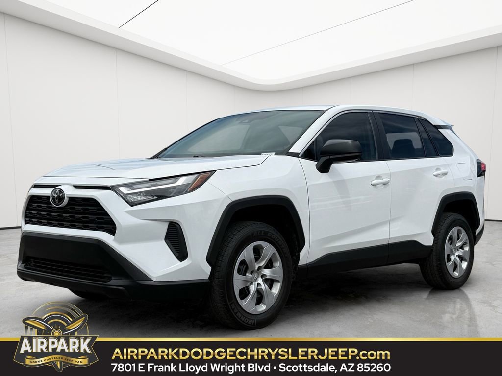 Used 2024 Toyota RAV4 LE image 1