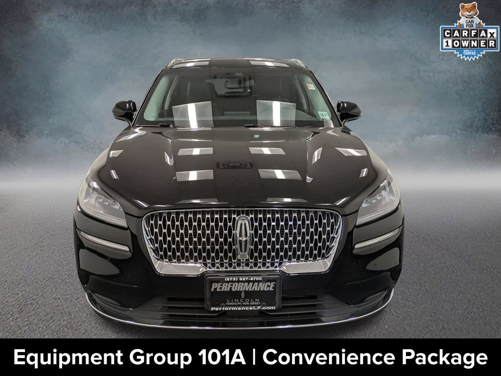 Used 2022 Lincoln Corsair AWD w/ Premium Package image 2