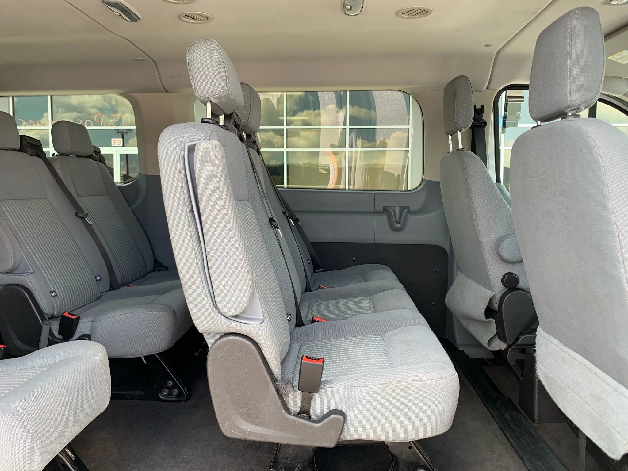 Used 2016 Ford Transit 350 XLT RWD image 30