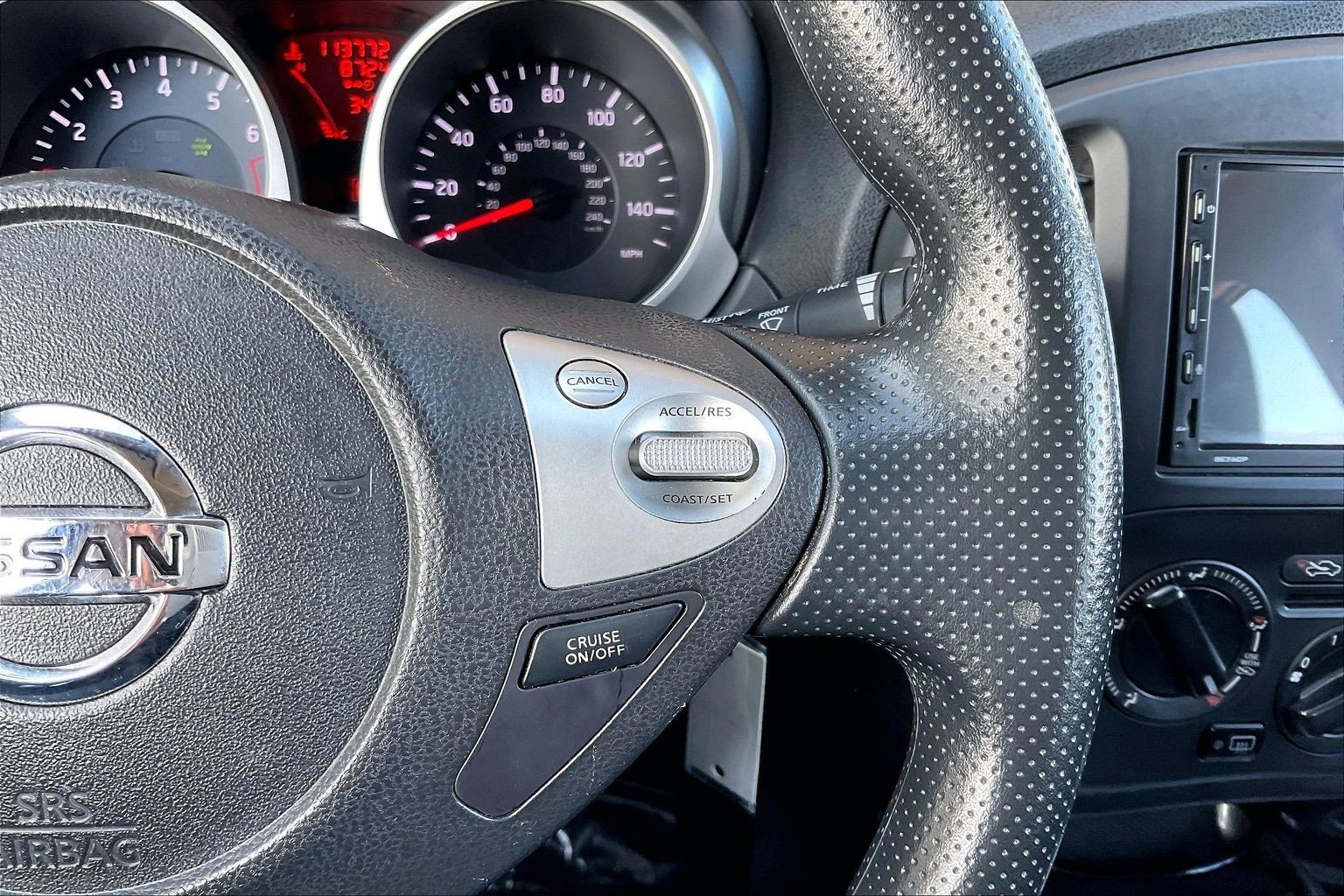 Used 2013 Nissan Juke S image 11