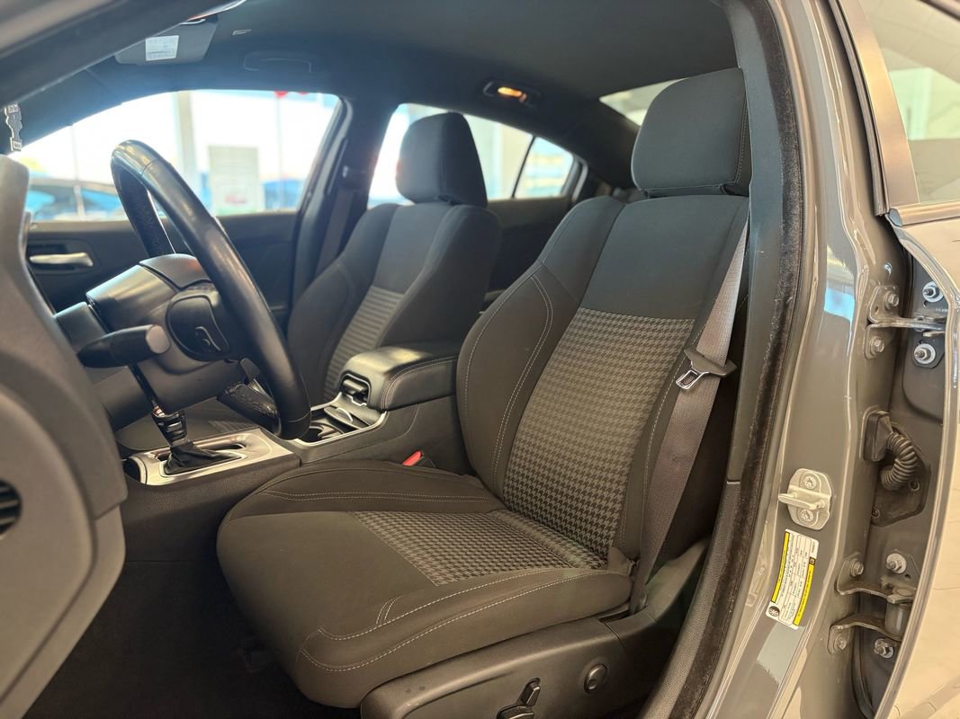 Used 2023 Dodge Charger SXT image 21