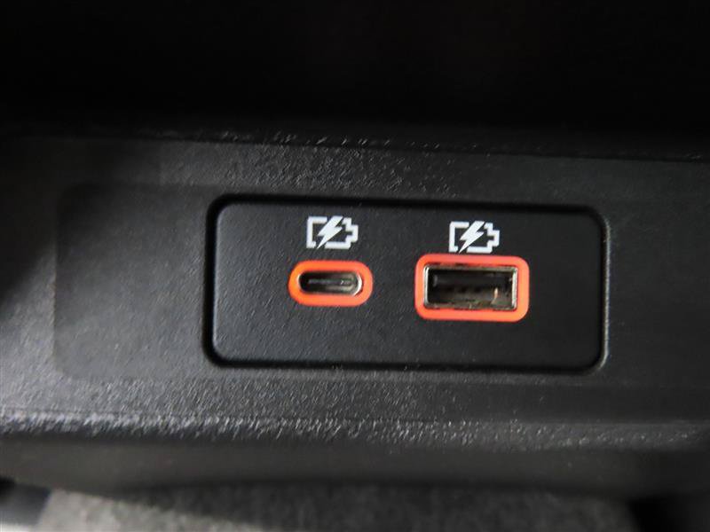 Used 2024 Nissan Altima 2.5 SV FWD image 29