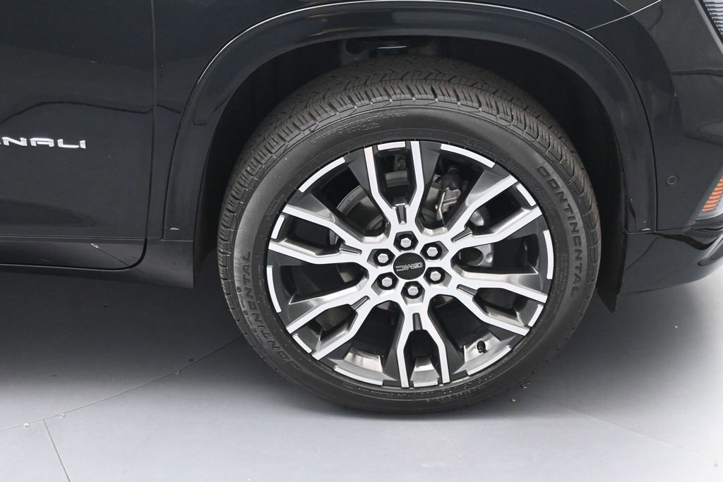 Used 2026 GMC Acadia Denali Ultimate w/ LPO, Floor Liner Package FWD image 14
