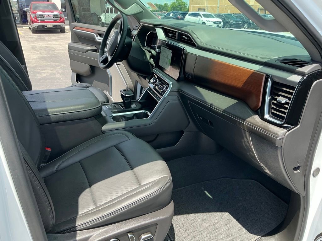 Used 2024 GMC Sierra 1500 Denali w/ Denali Reserve Package AWD/4WD image 35