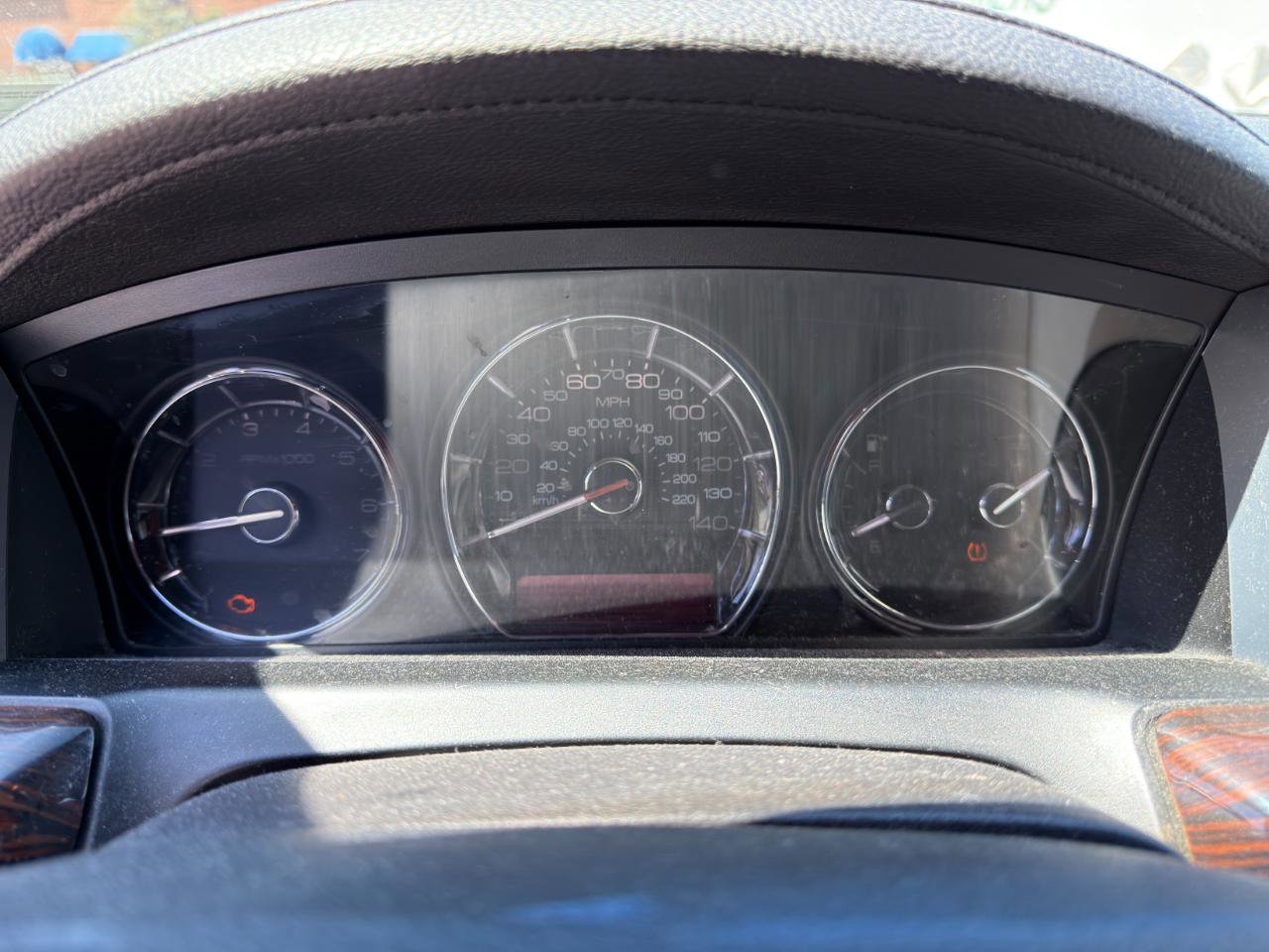 Used 2010 Lincoln MKS FWD image 9