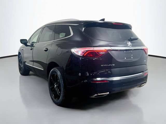 Used 2023 Buick Enclave Essence w/ Sport Touring Edition FWD image 7