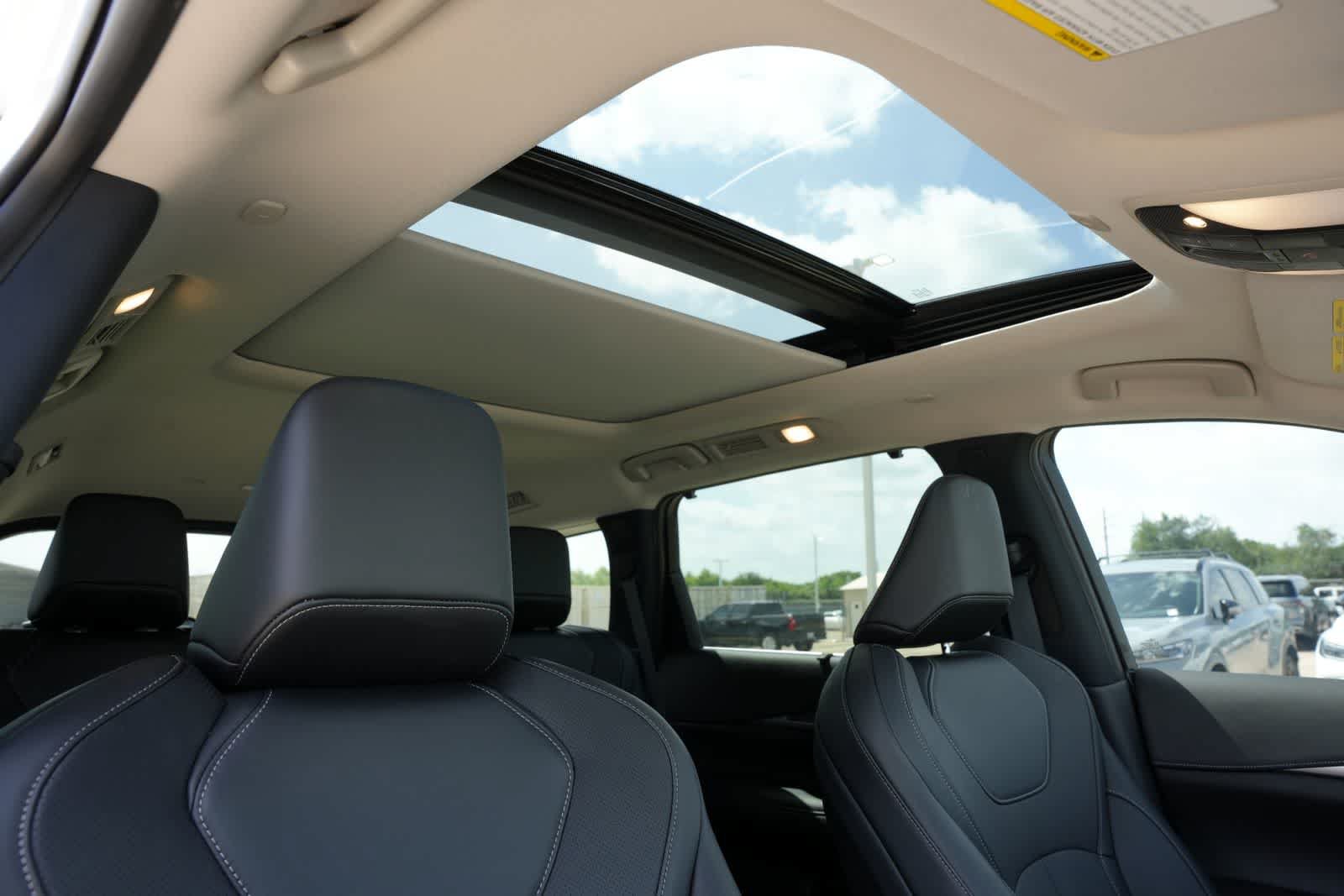 Used 2026 INFINITI QX60 Luxe w/ Cargo Package FWD image 25