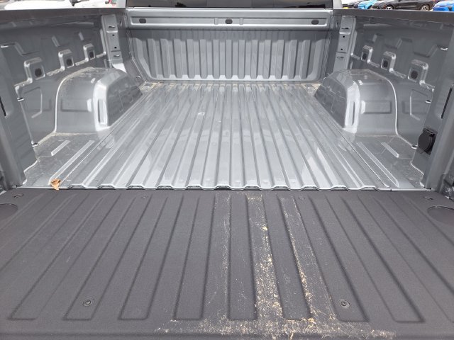 New 2026 Chevrolet Silverado 1500 LT w/ Convenience Package II AWD/4WD image 17