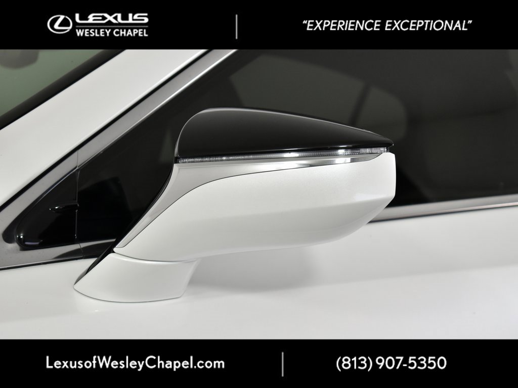 Used 2020 Lexus ES 300h w/ Premium Package image 12