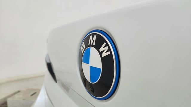 Used 2023 BMW i7 xDrive60 w/ Executive Package 2 image 17