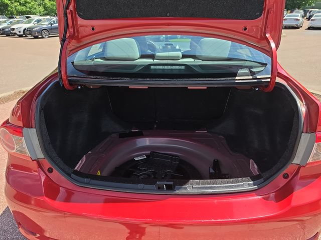 Used 2013 Toyota Corolla LE FWD image 24