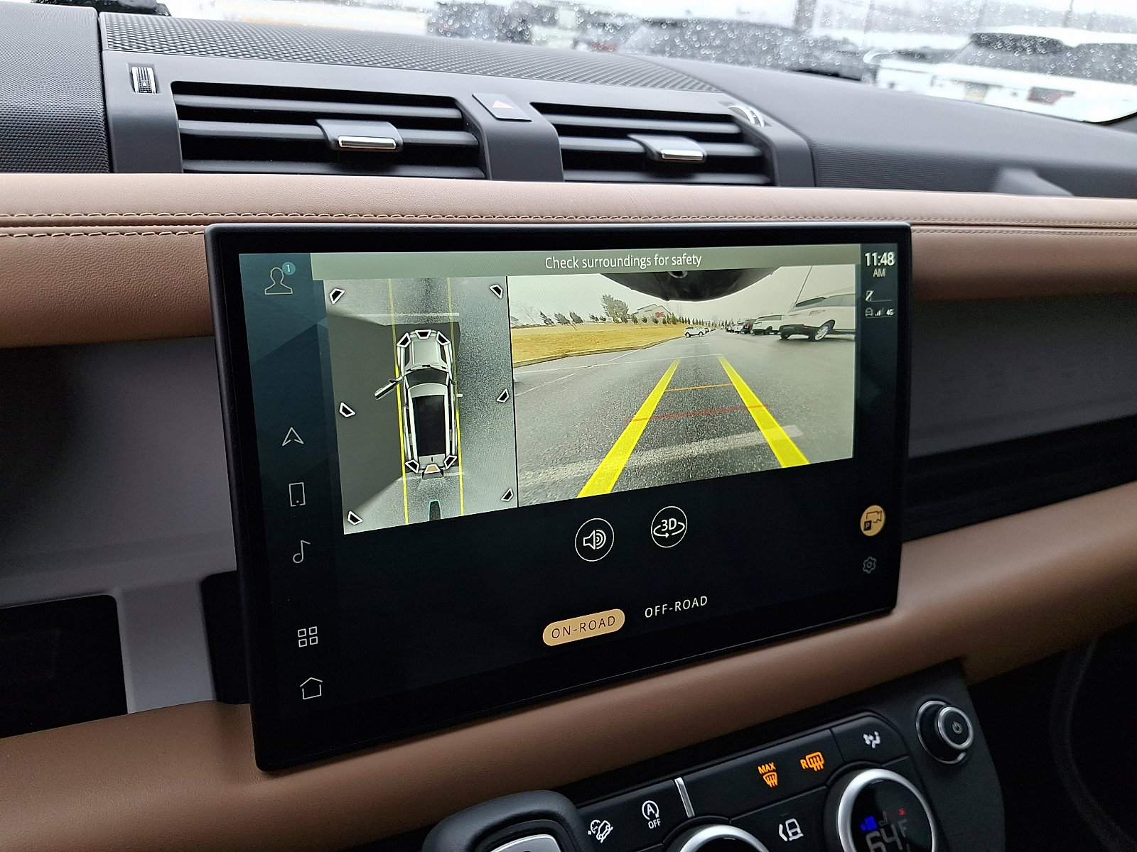 Used 2025 Land Rover Defender 130 S image 19